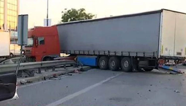 Τροχαίο στον Κηφισό: “Δεν μπορούσα να ελέγξω τη νταλίκα” λέει ο οδηγός – Ο αριθμός κυκλοφορίας δεν αντιστοιχεί στο συγκεκριμένο φορτηγό